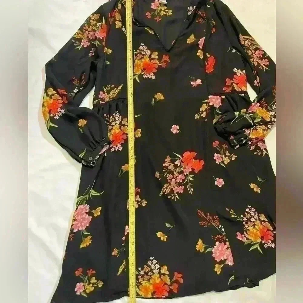 Old Navy Women’s Floral Dress Size Medium Black - Picture 4 of 4